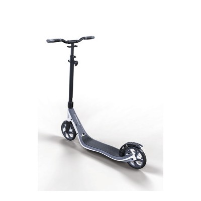 Scooter GLOBBER 477 ONE NL 205 / black-white/