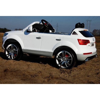 ORYGINALNE AUDI Q7 DWA SILNIKI, AMORTYZATORY PILOT, LICENCJA, 3 PRĘDKOŚCI