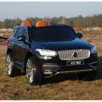 ORYGINALNE  VOLVO XC 90 JEDYNA TAKA WERSJA, LAKIER, BLUETOOTH