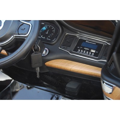 ORYGINALNE  VOLVO XC 90 JEDYNA TAKA WERSJA, LAKIER, BLUETOOTH