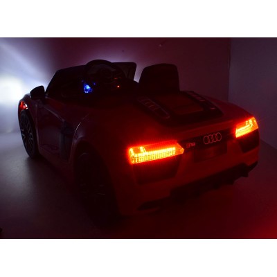 ORYGINALNE AUDI  R8 SPYDER  W NAJLEPSZEJ WERSJI, MIĘKKIE SIEDZENIE, PILOT 2.4 GHZ/ 2198