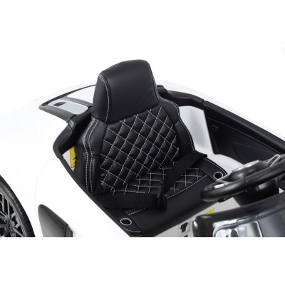 ORYGINALNE AUDI  R8 SPYDER  W NAJLEPSZEJ WERSJI, MIĘKKIE SIEDZENIE, PILOT 2.4 GHZ/ 2198
