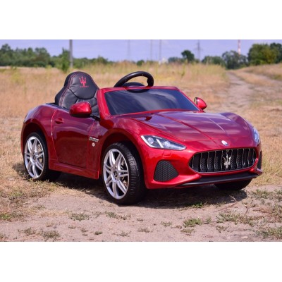 MASERATI GRANCABRIO MY18 Z AMORTYZATORAMI, PILOT, PANEL, RADIO FM, BLUETOOTH, LAKIER/S302