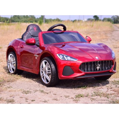 MASERATI GRANCABRIO MY18 Z AMORTYZATORAMI, PILOT, PANEL, RADIO FM, BLUETOOTH, LAKIER/S302