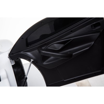 McLaren M720S  LAKIER, MP4, MIĘKKIE KOŁA, MIĘKKIE SIEDZENIE, PEŁNA OPCJA/DKM720S