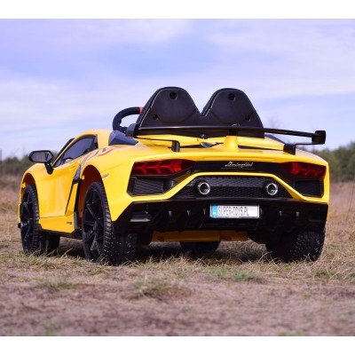 ORYGINALNE LAMBORGHINI SVJ PEŁNA OPCJA, MIĘKKIE KOŁA, MIĘKKIE SIEDZENIE/HL328