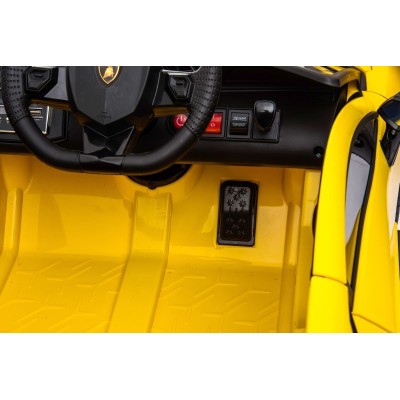 ORYGINALNE LAMBORGHINI SVJ PEŁNA OPCJA, MIĘKKIE KOŁA, MIĘKKIE SIEDZENIE/HL328
