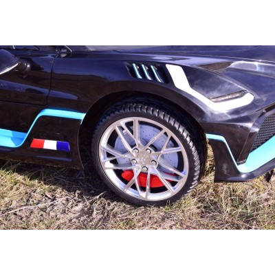 ORYGINALNE BUGATTI DIVO PEŁNA OPCJA, MIĘKKIE KOŁA, MIĘKKIE SIEDZENIE/HL338