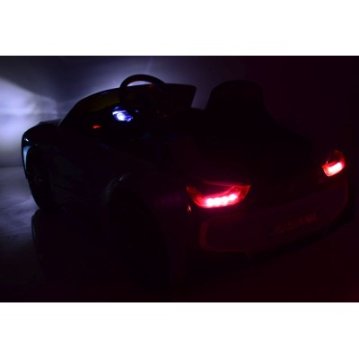 ORYGINALNE BMW I8 - MIĘKKIE KOŁA, MIĘKKIE SIEDZENIE/JE1001