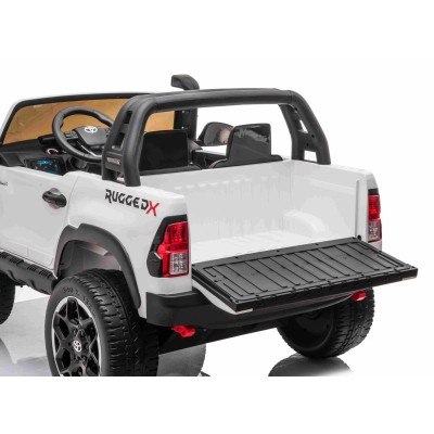 ORYGINALNA TOYOTA HILUX, 2X12V10AH W WALIZCE, PANEL SPORT, RADIO FM  4X4/DKHL850
