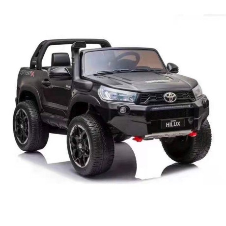 ORYGINALNA TOYOTA HILUX, 2X12V10AH W WALIZCE,MP4, LAKIER, FULL OPCJA 4X4 /DKHL850