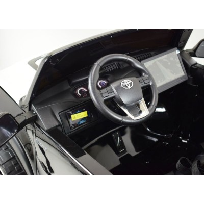 ORYGINALNA TOYOTA HILUX, 2X12V10AH W WALIZCE,MP4, LAKIER, FULL OPCJA 4X4 /DKHL850