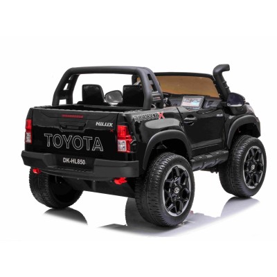 ORYGINALNA TOYOTA HILUX, 2X12V10AH W WALIZCE,MP4, LAKIER, FULL OPCJA 4X4 /DKHL850
