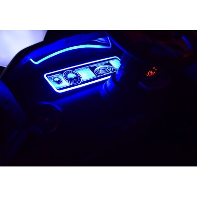 AUTO NA AKUMULATOR MERCEDES GLB, FUNKCJA BUJANIA,  MIĘKKIE SIEDZENIE, MIĘKKIE KOŁA, LAKIER NOWOŚĆ/BDQ1201