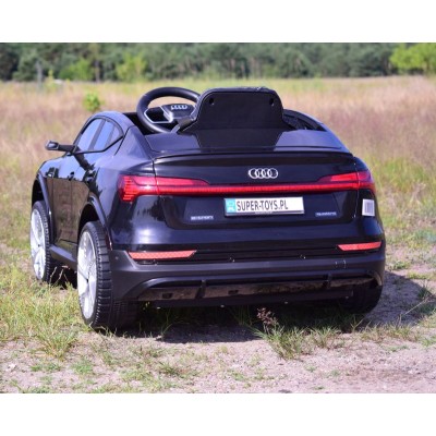 AUTO NA AKUMULATOR AUDI E-TRON SPORTBACK NAJLEPSZA WERSJA/QLS6688