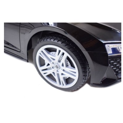 AUDI R8 SPYDER NA AKUMULATOR SUPER WERSJA/A300