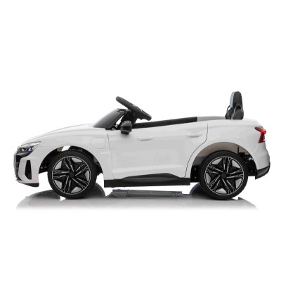 AUTO NA AKUMULATOR AUDI RS E-TRON GT , MIĘKKIE KOŁA, MIEKKIE SIEDZENIE, SUPER JAKOSĆ/QLS6888