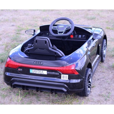 AUTO NA AKUMULATOR AUDI RS E-TRON GT , MIĘKKIE KOŁA, MIEKKIE SIEDZENIE, SUPER JAKOSĆ/QLS6888