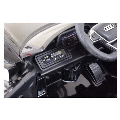 AUTO NA AKUMULATOR AUDI RS E-TRON GT , MIĘKKIE KOŁA, MIEKKIE SIEDZENIE, SUPER JAKOSĆ/QLS6888