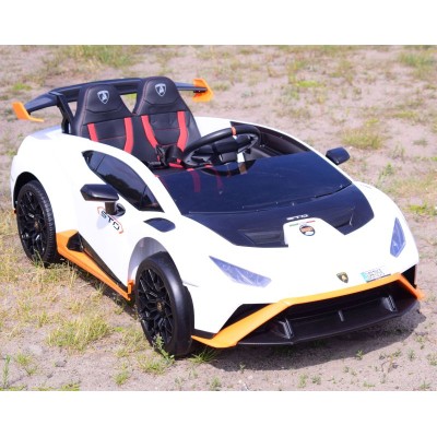 ORYGINALNE DRIFTUJĄCE  LAMBORGHINI  HURACAN STO NA AKUMULATOR/SMT-555-24V