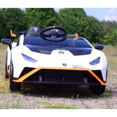 ORYGINALNE DRIFTUJĄCE  LAMBORGHINI  HURACAN STO NA AKUMULATOR/SMT-555-24V