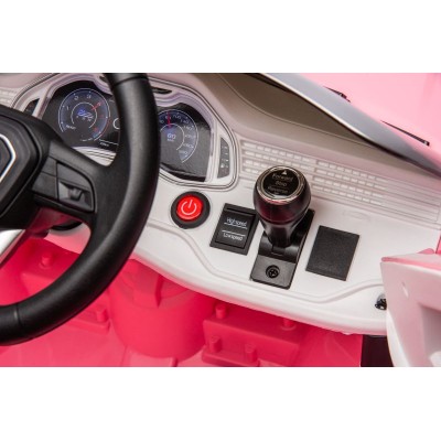 ORYGINALNE AUDI Q8 W NAJLEPSZEJ OPCJI, MIĘKKIE KOŁA, MIĘKKIE SIEDZENIE/JJ2066