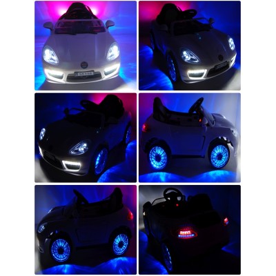 AUTO ROADSTER EXCLUSIVE Z ŚWIECĄCYMI KOŁAMI/SX158