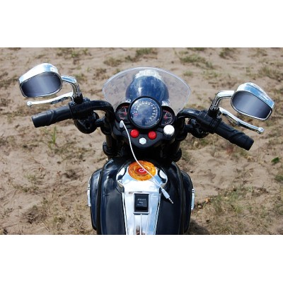 MOTOR CHOPPER Z OPARCIEM I DŹWIĘKAMI/C119