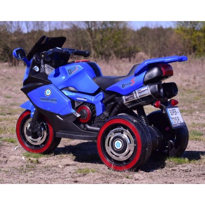DUŻY MOTOR ŚCIGACZ  STRONG 2 EXCLUSIVE, ŚWIECĄCE KOŁA/DLX518