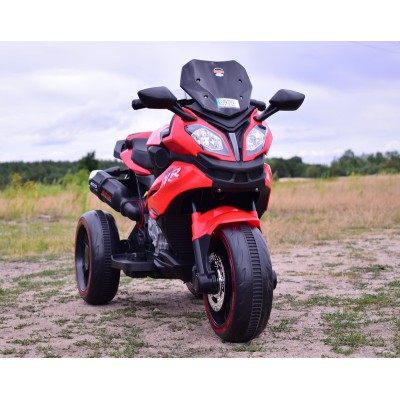 DUŻY MOTOR ŚCIGACZ  STRONG 2 EXCLUSIVE, ŚWIECĄCE KOŁA/HLX2018