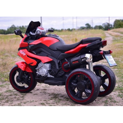 DUŻY MOTOR ŚCIGACZ  STRONG 2 EXCLUSIVE, ŚWIECĄCE KOŁA/HLX2018