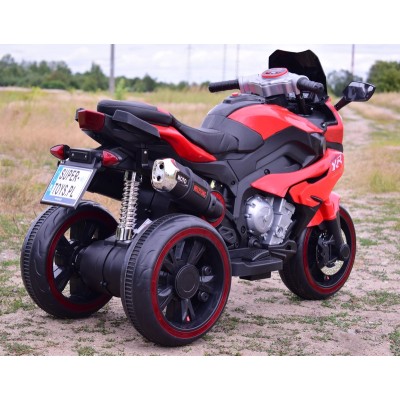 DUŻY MOTOR ŚCIGACZ  STRONG 2 EXCLUSIVE, ŚWIECĄCE KOŁA/HLX2018