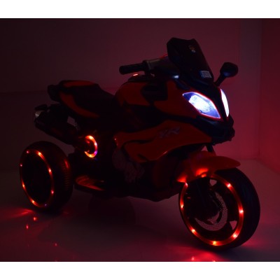 DUŻY MOTOR ŚCIGACZ  STRONG 2 EXCLUSIVE, ŚWIECĄCE KOŁA/HLX2018
