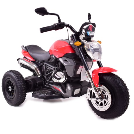 NAJNOWSZY  WIELKI MOTOR , POMPOWANE KOŁA, PANEL, DŹWIĘKI, SKÓRA, STRONG2/1280