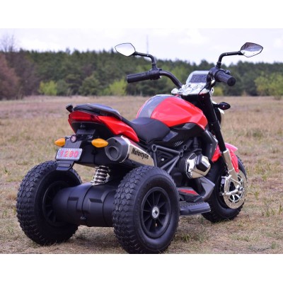 NAJNOWSZY  WIELKI MOTOR , POMPOWANE KOŁA, PANEL, DŹWIĘKI, SKÓRA, STRONG2/1280
