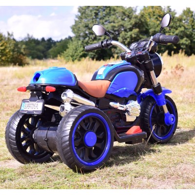 MOTOR 3 KOŁOWY KS - 2 SILNIKI, ŚWIECĄCE KOŁA, MIĘKKIE SIEDZENIE, GAZ W MANETCE/5189