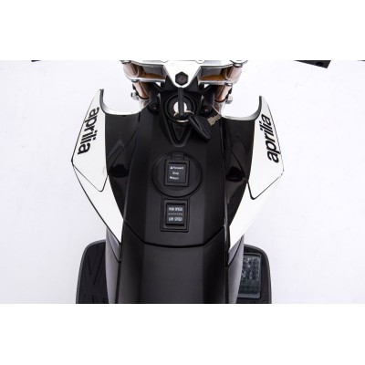 ORYGINALNY MOTOR APRILIA MIĘKKIE KOŁA, MIĘKKIE SIEDZENIE/ A-007