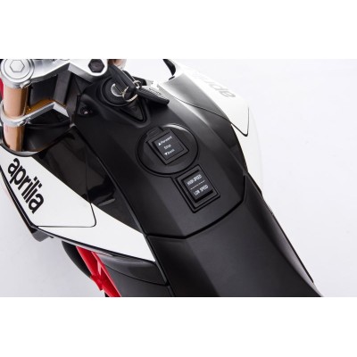 ORYGINALNY MOTOR APRILIA MIĘKKIE KOŁA, MIĘKKIE SIEDZENIE/ A-007