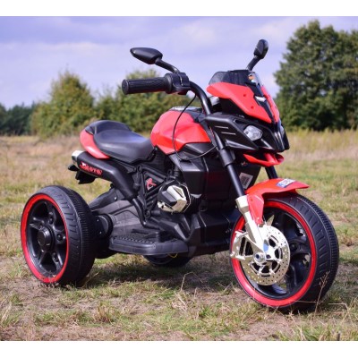 MOTOR MOTO 3 KOŁOWY, ŚWIECĄCE KOŁA, GAZ W MANETCE/BH818