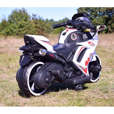 MOTOR ŚCIGACZ SPORT 1 Z OPARCIEM, ŚWIECĄCE KOŁA, DWA SILNIKI /DM1600