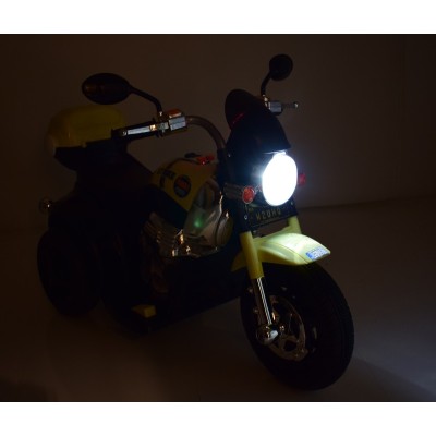 MOTOR CHOPPER SPORT Z KUFERKIEM, KOGUTEM I  DŹWIĘKAMI/X818