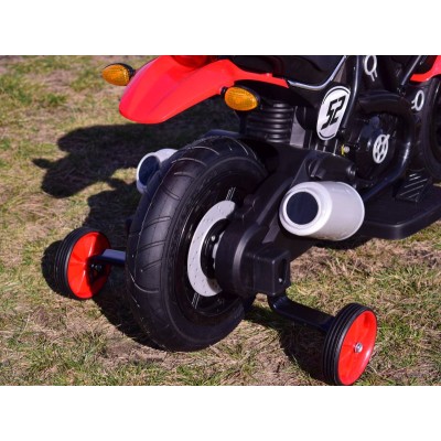 DUŻY MOTOR TIANDA NA POMPOWANYCH KOŁACH, DWA SILNIKI/QK307