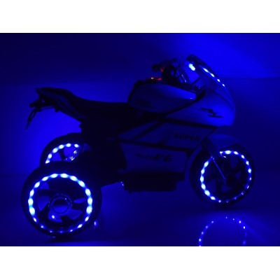 DUŻY MOTOR ŚCIGACZ  STRONG 2 EXCLUSIVE, ŚWIECĄCE KOŁA, 3 KOŁOWY/HT5188