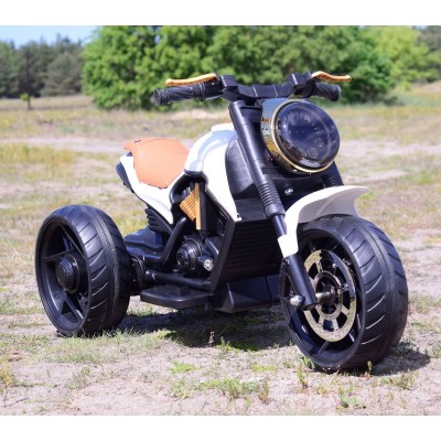 MOTOR CHOPPER NA AKUMULATOR , MIĘKKIE KOŁA, MIĘKKIE SIEDZENIE, PILOT/BDL1188