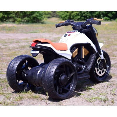 MOTOR CHOPPER NA AKUMULATOR , MIĘKKIE KOŁA, MIĘKKIE SIEDZENIE, PILOT/BDL1188