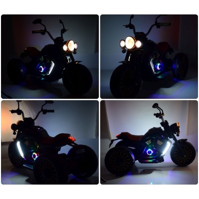 WIELKI MOTOR CHOPPER, MIĘKKIE KOŁA, MIĘKKIE SIEDZENIE/BDL1388