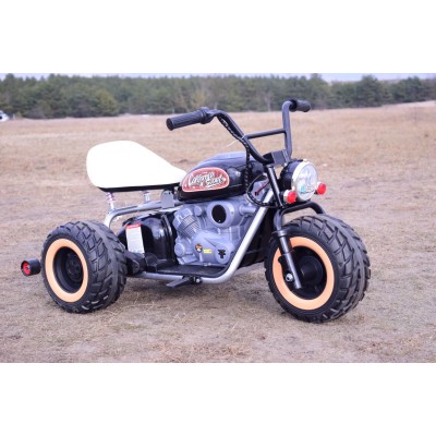 MOTOR CALIFORNIA SCOUT JAZDA NA TYLNYCH KOŁACH - 1600 WAT/LL6688