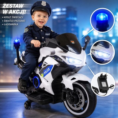 Motor policyjny z świecącym kogutem i syreną/A706-2
