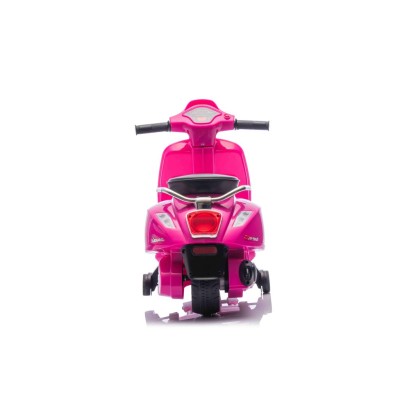 Pierwszy skuter na akumulator dla dziecka Vespa, licencja