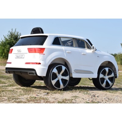 ORYGINALNE   AUDI Q7 W NAJLEPSZEJ WERSJI/ 2188